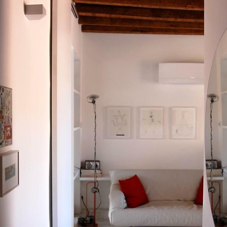 Design Apartment Porta Venezia Милано Екстериор снимка
